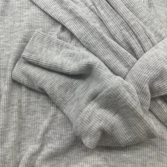 Garage - Picture 5 of 8